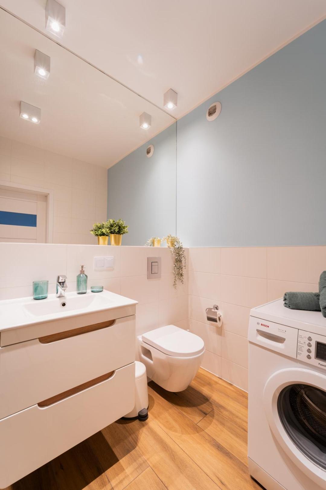 ורוצלב Nice Apartment - Near Sky Tower - Private Parking מראה חיצוני תמונה